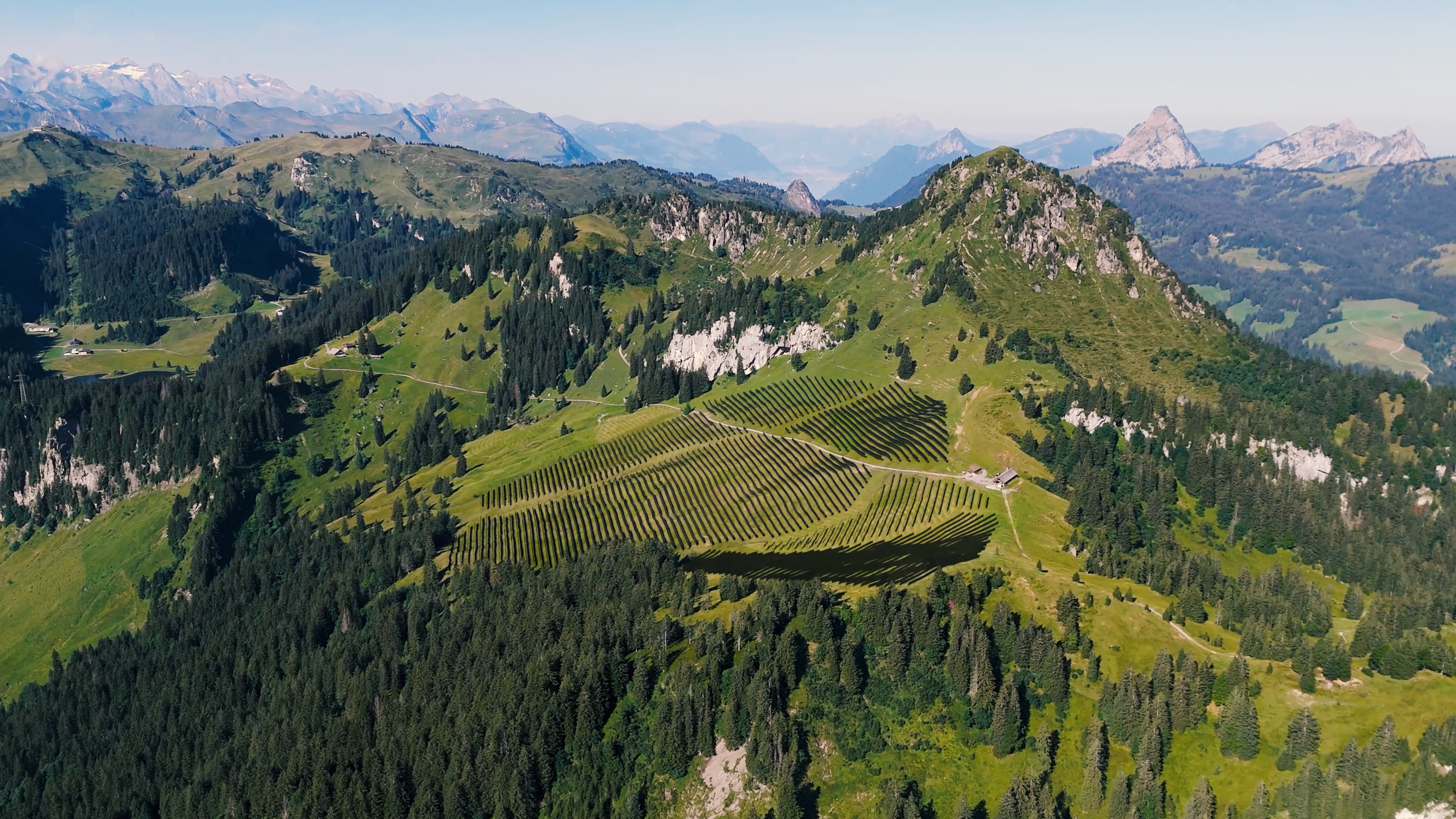 Freiflächenanlage Alpin Solar Ybrig