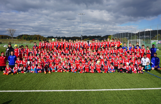 Grossandrang: Die Axpo Fussballcamps sind beliebt!