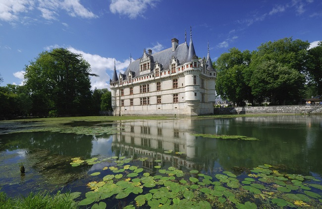 Schloss Azay-le-Rideau, alle drei liegen im oder nahe des Loire-Tals in Frankreich.
