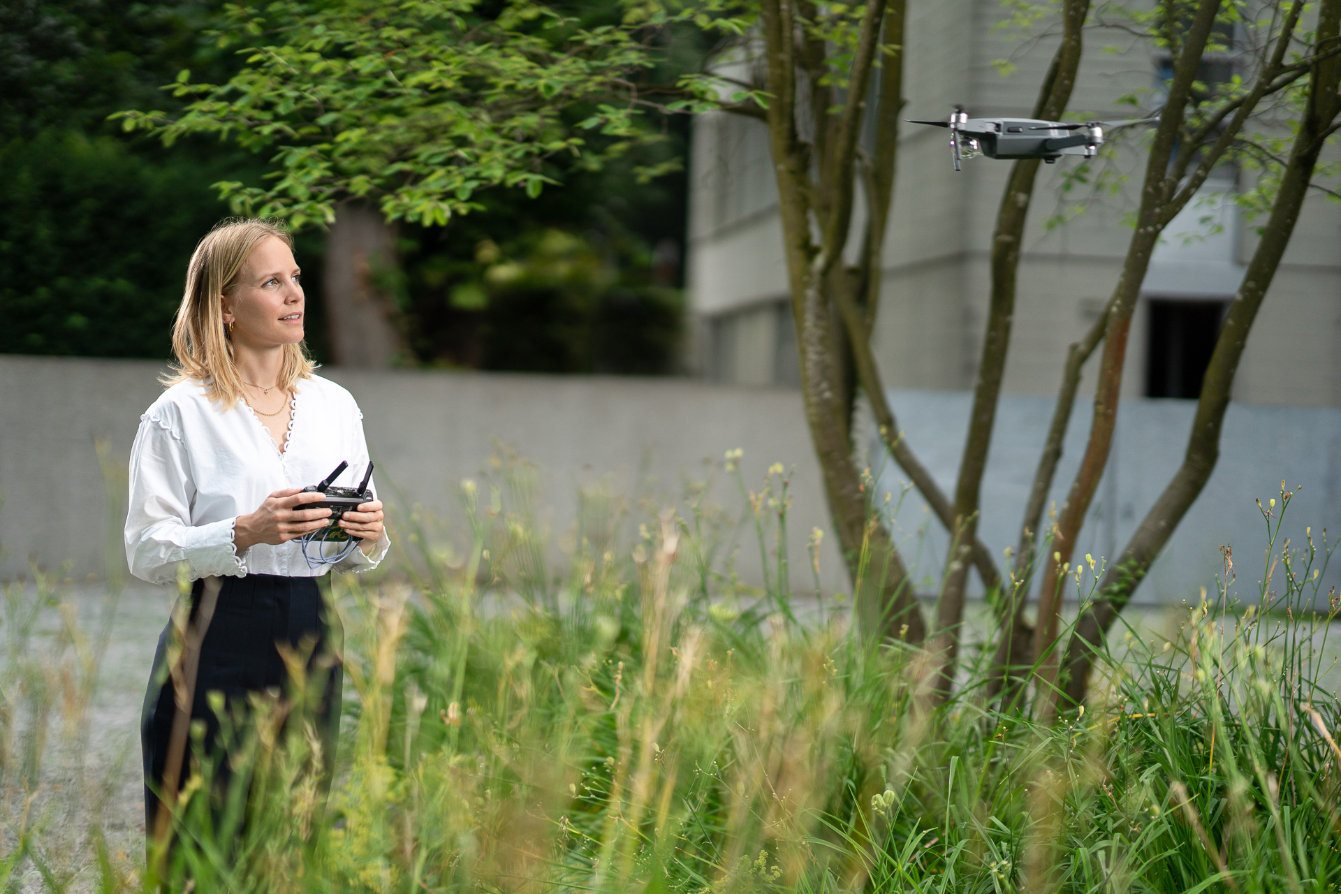 Während ihrem Traineeship hatte Kathrin die Gelegenheit in Projekten mit Drohnen zu experimentieren.