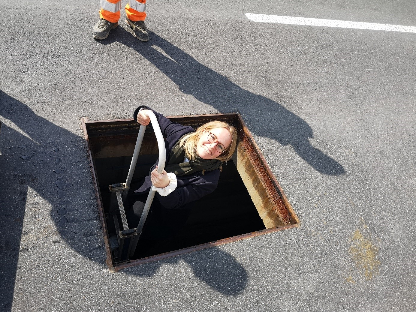 During Kathrins rotation into the eMost team, she used her chance during a delivery of the eMost battery system to check out the construction site personally.